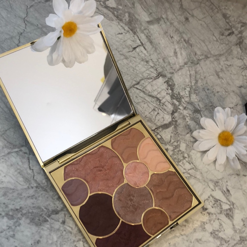 Tart Buried Treasure Eyeshadow Pallet 🦀